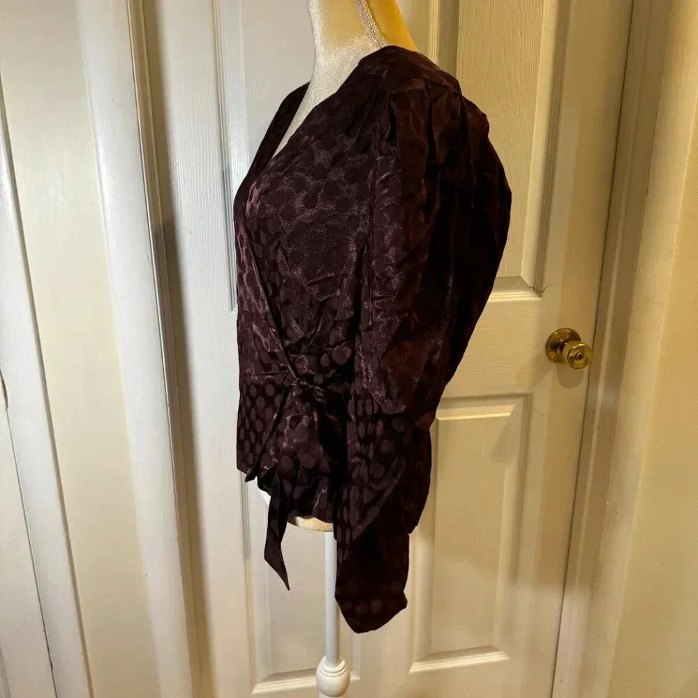Happy X Nature Kate Hudson Deep Maroon Polka Dot Puff Sleeve Wrap Blouse - Picture 3 of 7